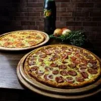2 Pizzas Médias (35cm) + Refrigerante