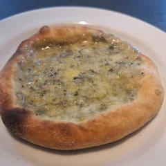 Esfiha de Gorgonzola 