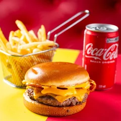 Golden Bacon  + Batata Frita + Coca-Cola220ml
