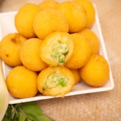 Mini Bolinha Alho Poro - 20 Unidades