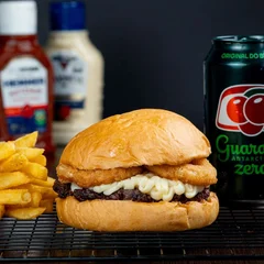 Combo Viena (Burger + batata + refri)