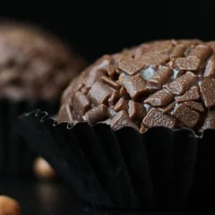 Docinhos Gourmet Brigadeiro | 09 Unid