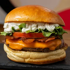 Salad Bacon Burger