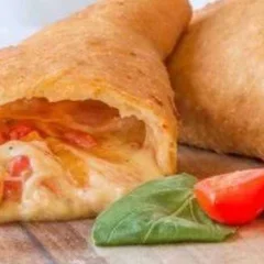 PIZZA FRITA FRANGO BACON