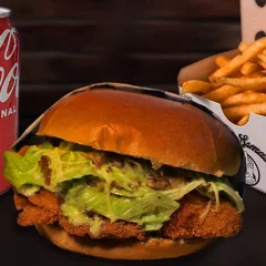 Combo - Lanche Snack Chicken + Fritas + Guaraná Grátis (Serve Bem 1 Pessoa)