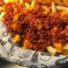 Box de fritas com cheddar e bacon 