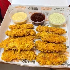 15 Pedaços + 3 Molho Grátis