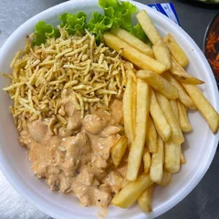 STROGONOFF DE CARNE