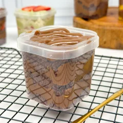 Bolo no pote de brigadeiro