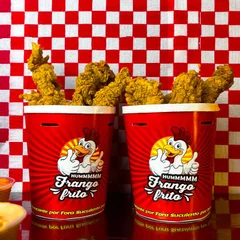 8 Tiras de Frango + 2 Molhos