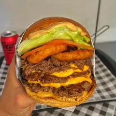 Mucugê (Costela, Aneis de cebola e Cheddar da Gastrô)