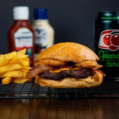 Combo Rei Romerito I, O Mago (Burger + batata + refri)