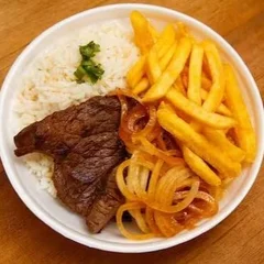 Bife Acebolado Com Arroz e Fritas