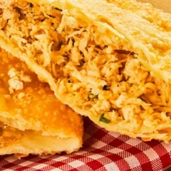 PASTEL DE FRANGO