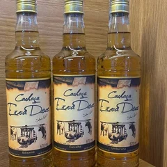 Cachaça Erva Doce Umburana 670ml