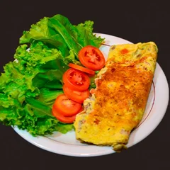 Omelete e Salada