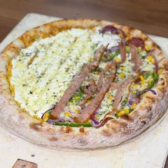 Pizzas da Casa (Gigante 8 FATIAS ) a partir 49,99 - Gigante