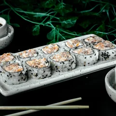 Uramaki Salmão Grelhado