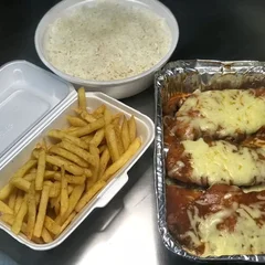 Filé de frango a parmegiana