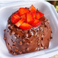 Mini Brigadeiro com Morango