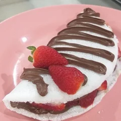 Tapioca Brownie, Nutella, Creme de Ninho e Uva