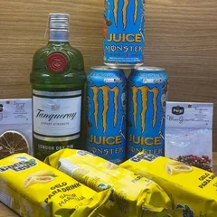 Combo Gin Tanqueray 750ml + 4 Monster 473ml Sabor manga + 3 Gelo De Coco 200ml 