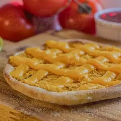 Esfiha Frango com Cheddar