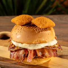 COMBO Burger Cena do Bacon #Batata + Bebida. 