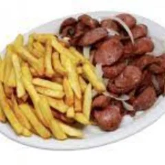 Porção de Batata Frita e Calabresa