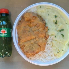 Frango Empanado & Purê + Guaraná Pet + R$ 18,99 leve outra marmitex