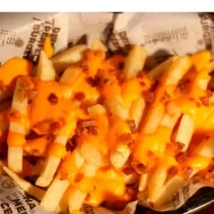 Fritas com cheddar