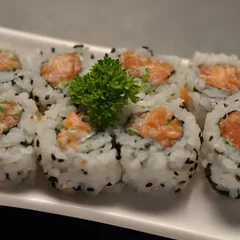 Uramaki Salmão Cebolinha (10un)