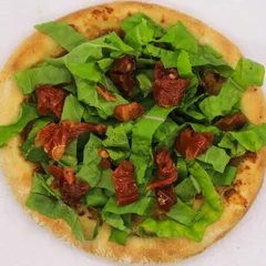 Rúcula com tomate seco