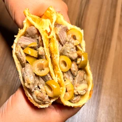 Pastel 65 - Coração com azeitona 