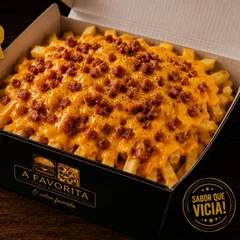 Fritas com cheddar e bacon