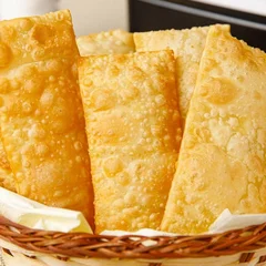 Pastel de presunto e queijo