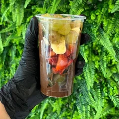 Copo da Felicidade (Morango, Uva, Banana e Nutella)