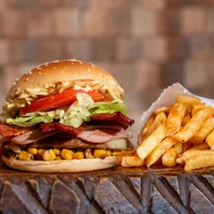 Lanche Podrão + Fritas
