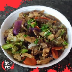 208- Yakissoba frango