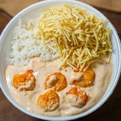 QT STROGONOFF DE CAMARÃO