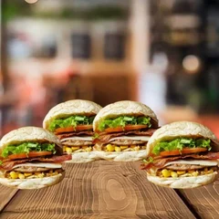 4 X.Bacon