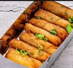 10 Mini Rolinho Primavera Queijo