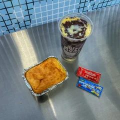 Açaí Ninhotella + torta de frango com catupiry 