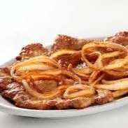 Marmitex G (Tam 09) - Bife acebolado e Frango frito