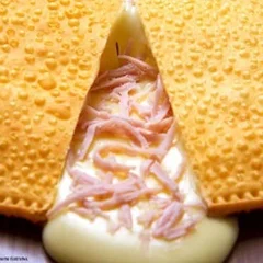 Pastel De Presunto + Mussarela 15cm