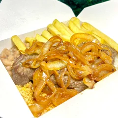 Iscas de Carne Acebolada - Refeição de adulto rs (600g)