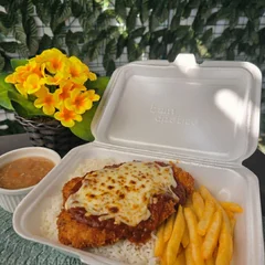 Filé de Frango à Parmegiana