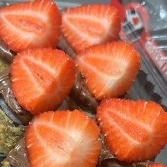 Hot holl morango com Nutella - 04 peças