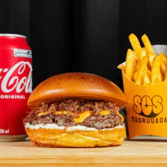 Combo! - X-Burger Farofinha 160g + Batata Frita - Grátis Coca-Cola