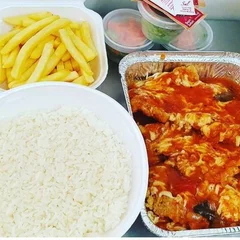 Parmegiana Família + Guaraná Antártica 1lt, serve 3 pessoas